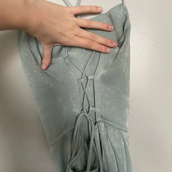 Lucy in the sky Sage green Tie Back Slit dress - Picture 3 of 6